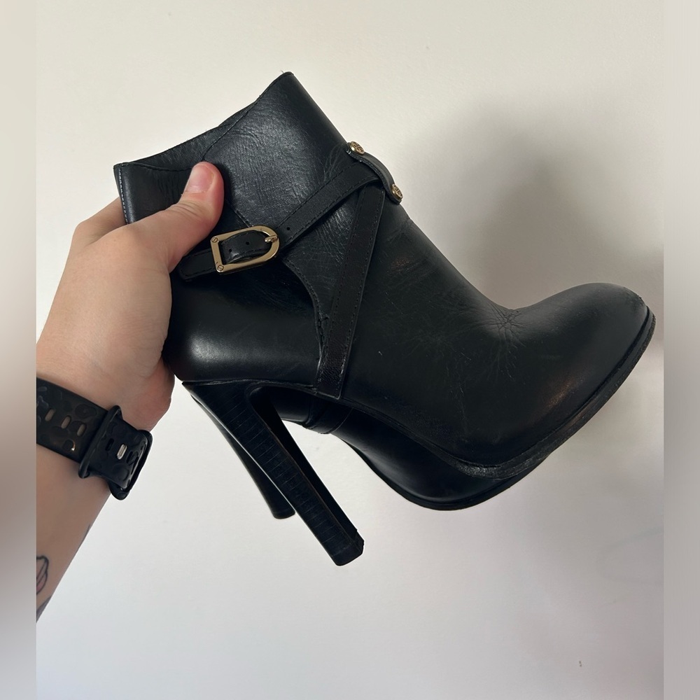 Tory Burch "Dorese" Leather High Heel Ankle Bootie Boots Black SZ 5-1/2